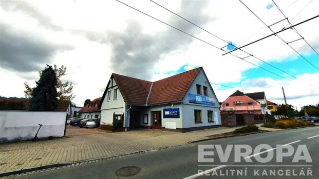 Pronájem bytu 3+1 na Jiřího Potůčka, Trnová, Pardubice, s dobrou dostupností, nájem 16 000Kč měsíčně+ energie - Photo 1