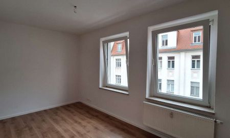2-Raum Wohnung mit Balkon - Photo 3