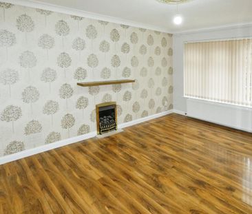 3 bedroom bungalow to rent - Photo 1