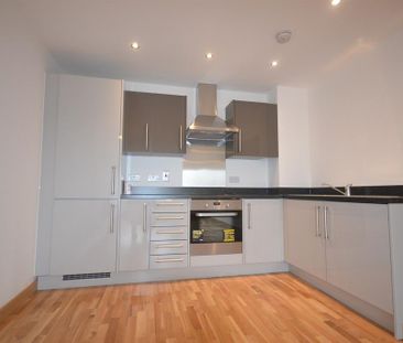 1 bedroom flat to rent - Photo 4