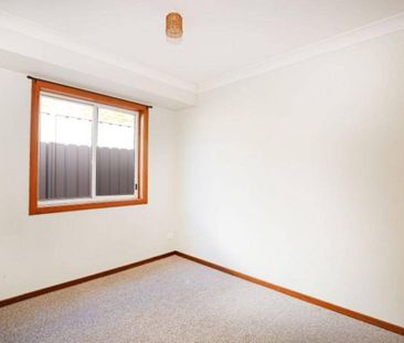 3 Bedroom Semi-Detached Home – Shoalhaven Heads - Photo 3