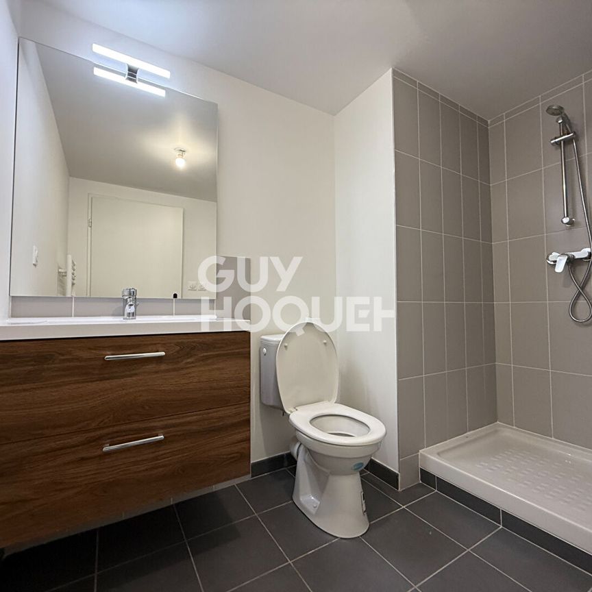 STUDIO de 23m² - MEYZIEU - Photo 2