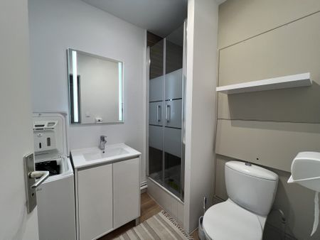 Location Appartement 1 pièce 23m² AUBIERE 63170 - Photo 5