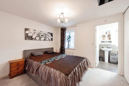 Westhorpe Avenue - Photo 4