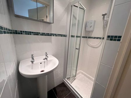 5 bedroom house share to rent - Photo 4