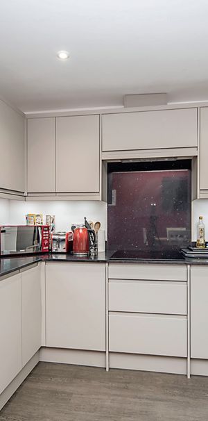 1 bedroom room to rent Great Aldens, Bedford , MK41 8JS - Photo 1