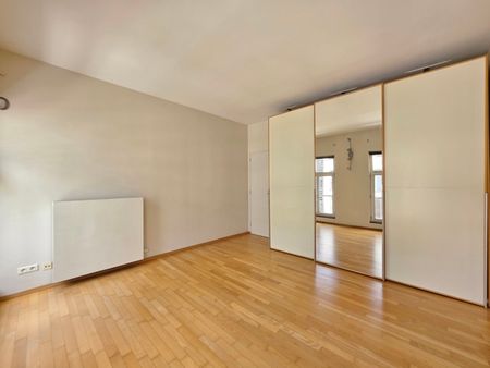 Appartement - à louer - Photo 3