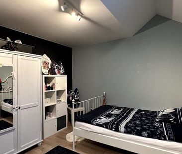 Appartement te huur in Hotton voor € 950 met 3 slaapkamers - Foto 5
