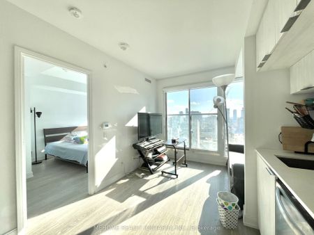 181 Dundas Street E #1708 - Photo 3