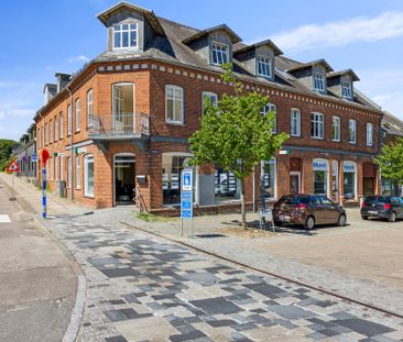 Dejlig og rummelig 4-værelses lejlighed - Foto 5