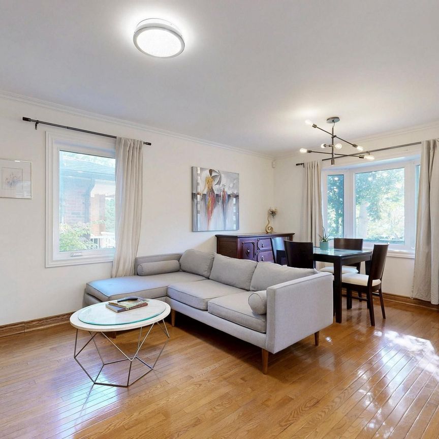 For Lease - 139 Scarboro Crescent, Toronto, Ontario - Photo 1