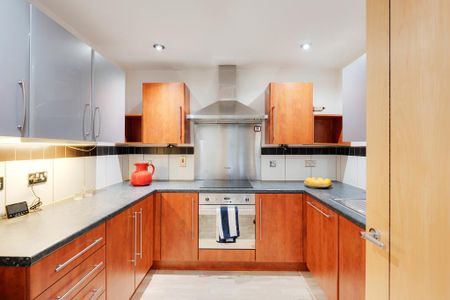 2 bedroom flat to rent - Photo 3