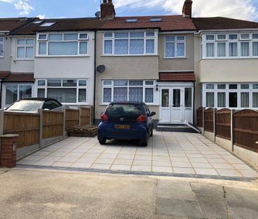 1 bedroom in a house share to rent - Photo 6