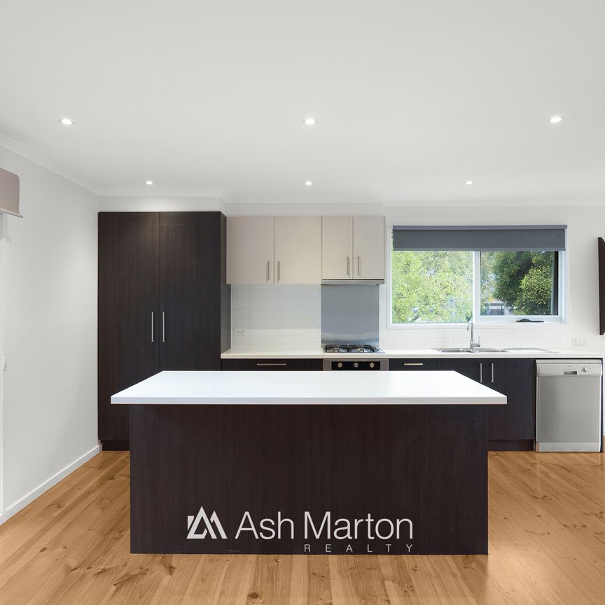 1 Samantha Court, Frankston, VIC 3199 - Photo 1