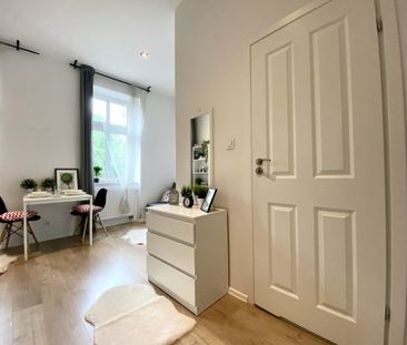 Kawalerka *KATOWICE - DĄBRÓWKA MAŁA* 20 m² - Фото 4