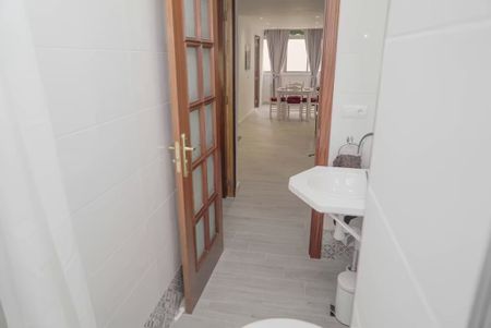 Calle Tomás Escalonilla, Málaga, Andalusia 29010 - Photo 3