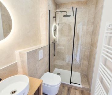 Location / Studio meublé - Photo 1