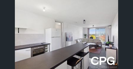 Ground Floor 2x1 Apartment With City Views - Photo 2