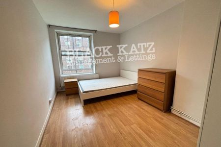 4 bedroom apartment to rent - Photo 2