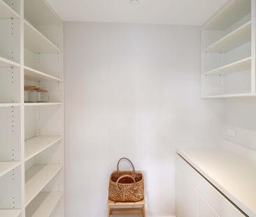 Apartment Living - Photo 5