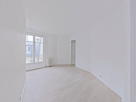 APPARTEMENT T3 A LOUER - PARIS 17EME ARRONDISSEMENT - 82.15 m - 2 735 € - Photo 2