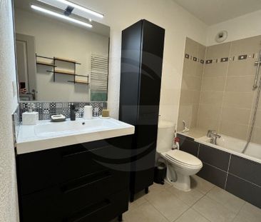 Location Appartement 2 pièces 44m² SETE 34200 - Photo 1