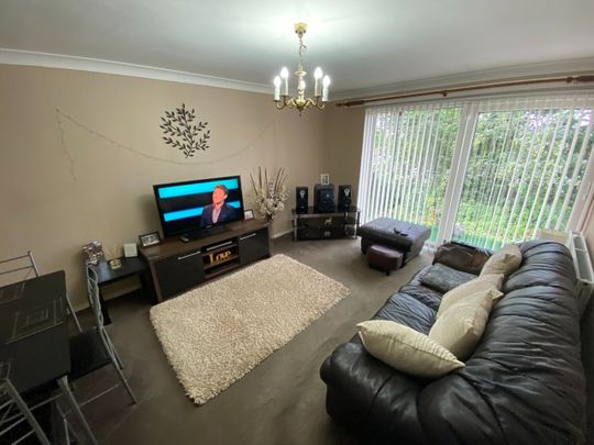 2 Bed Maisonette, Standhill Road, NG4 - Photo 1