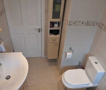 2 Bed Flat, Sudbury Court Road, HA1 - Photo 5