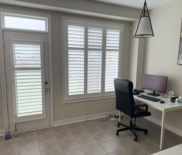For Lease - 28 Lucida Court, Whitchurch-Stouffville, Ontario - Photo 4