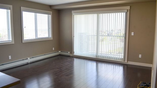 Spacious 2 Bedroom, 2 Bathroom Main Floor Condo In Sage Hill - Photo 1