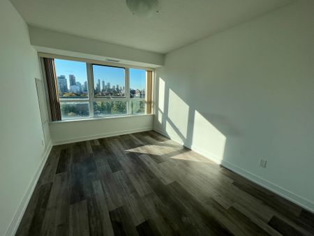 For Lease - 231 College Street Unit# 804R, Toronto, Ontario - Photo 4