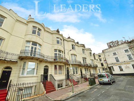 1 bedroom flat to rent Regency Square - Photo 4