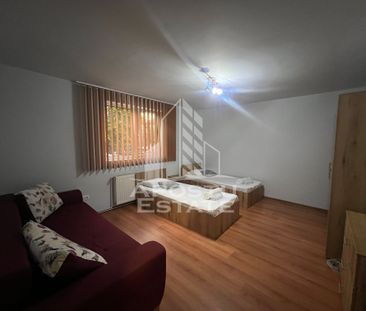 Inchiriez casa cu 2 apartamente ptr muncitori curte, zona Al. Ghirodei - Photo 1