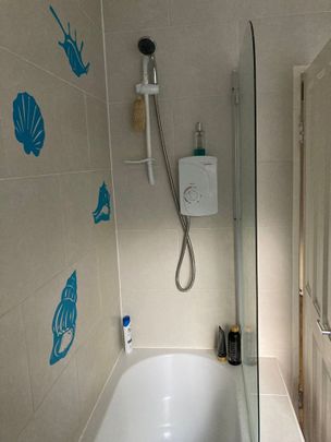 1 Bed Flat, Nathan Drive, M3 - Photo 1