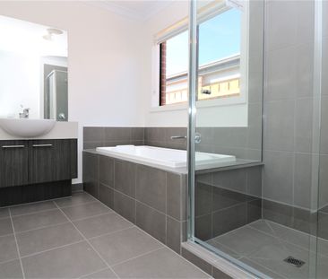 Stunning family home. - Photo 5