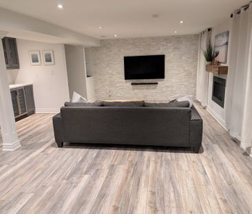 For Lease - 10 kinloch Court Unit# Basement, Ajax, Ontario - Photo 3