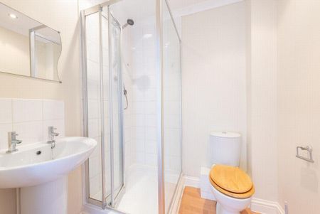 1 bedroom flat to rent - Photo 5