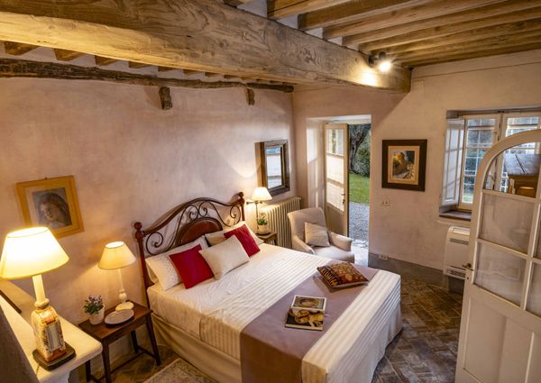 Villa Pulicara - A luxurious farmhouse in the Tuscan countryside