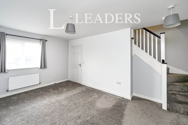 3 bedroom house to rent Hillmoor Street, Pleasley, NG19 - Photo 1