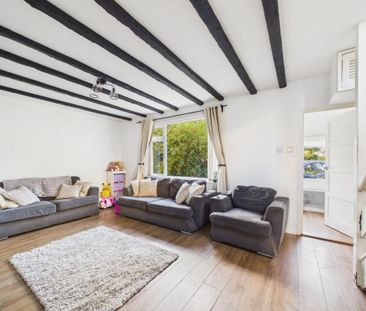 4 bedroom detached house to rent - Photo 1