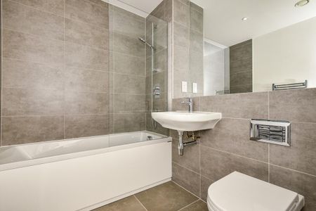 2 bedroom flat to rent - Photo 5