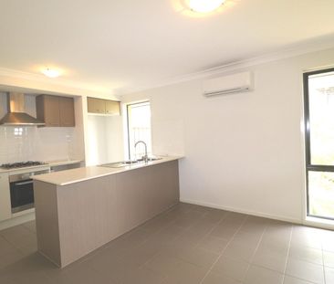 Spacious Townhouse – NRAS ELIGIBILITY CRITERIA APPLY - Photo 4