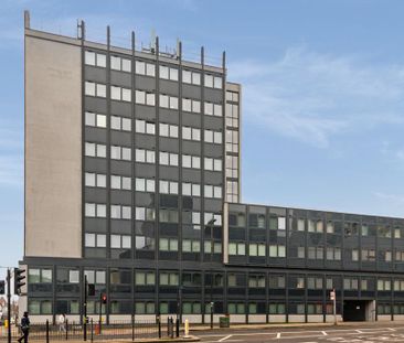 Studio to rent - Photo 3