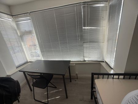 Studio Flat, Sherman Road, RG1 - Photo 4