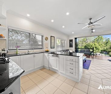 Elegant Residence with Elevated Outlook and Exceptional Outdoor Living - Photo 5