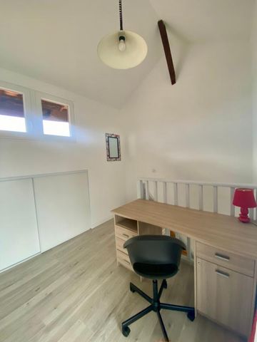 Location Appartement 2 pièces Meublé 40m² NIORT 79000 - Photo 4