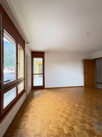 2.5 Zimmer, 65 m², 3. Stock - Photo 2