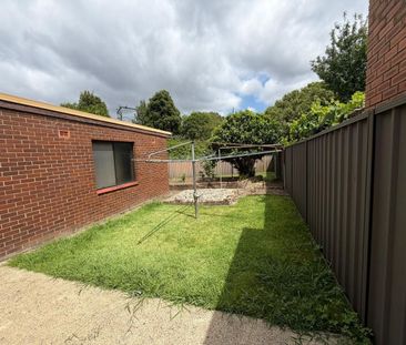 Dulwich Hill - Photo 2