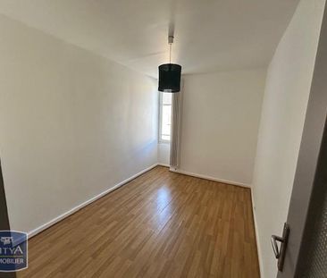 Location Appartement 2 pièces 44m² VILLEFRANCHE SUR SAONE 69400 - Photo 1