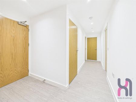 3 bedroom flat to rent - Photo 5